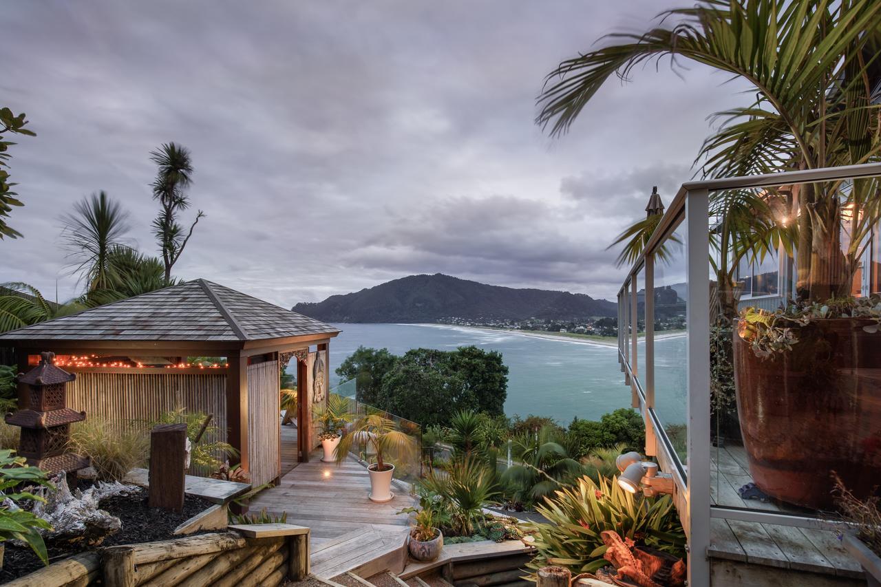 タイルア Paku Palms Bed & Breakfast エクステリア 写真